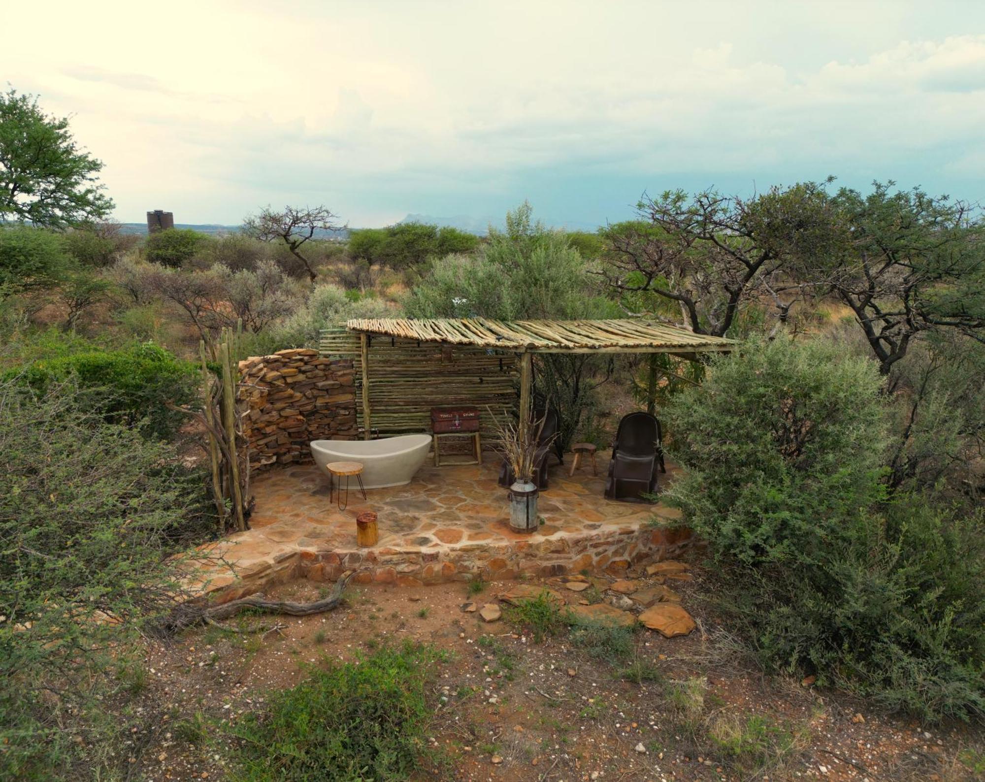 Appartement Bellatiny, Tiny House & Gypsy Wagon à Ondekaremba Extérieur photo
